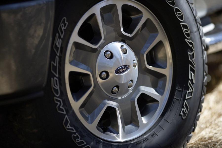  Ford F-150 2009 года  (фото 88 из 156)